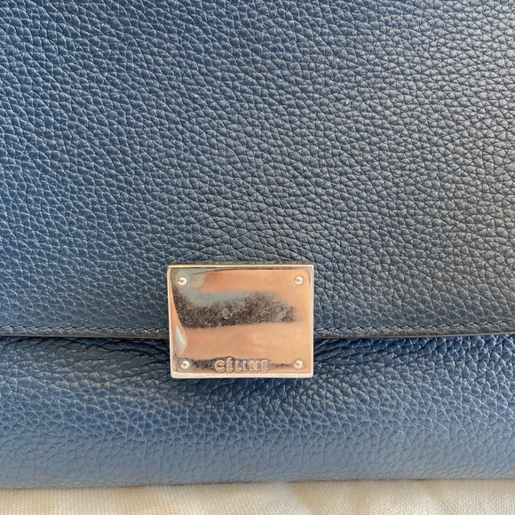 Celine Navy Medium Trapeze Bag - Picture 3 of 11